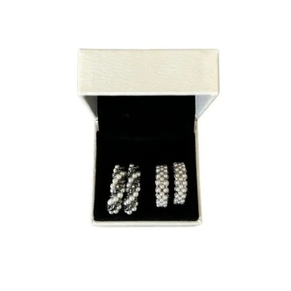 2 Pairs‎ Of Beaded Earrings